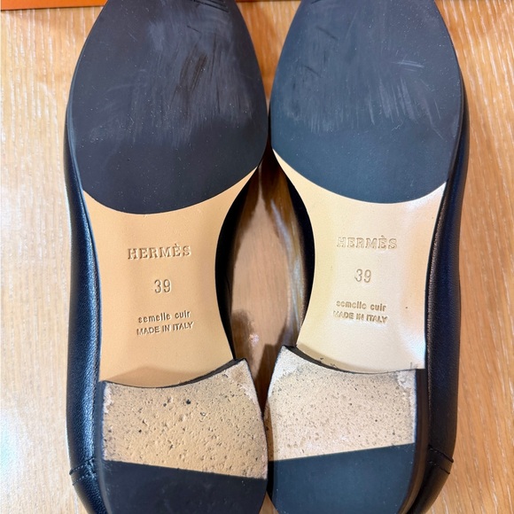 Hermes Paris loafers Stickers Still Attached Women’s Mint Condition - Picture 4 of 15